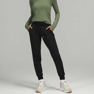 Lululemon Dance Studio Mid-Rise Jogger Black size 4